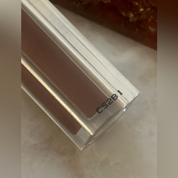 Rare Beauty Glossy Balm Nearly Neutral Like New Lip Gloss Shine Selena Gomez Tan - Picture 10 of 16